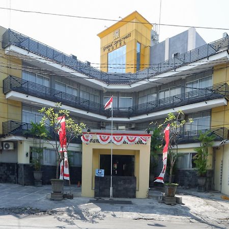 Reddoorz Plus @ Singosari Raya Semarang Exterior photo
